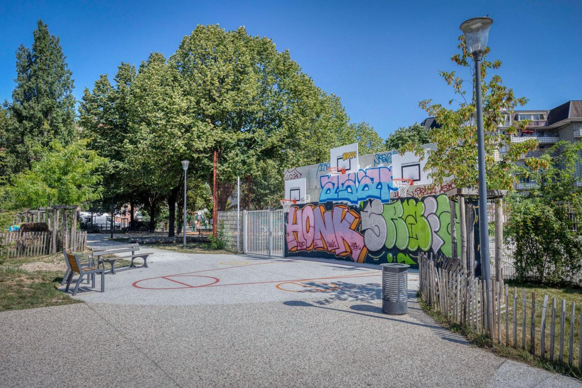 Le Marianne - Gem - Gare - Garage